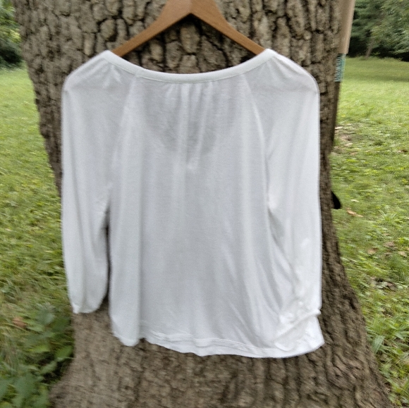 ⬇️ Price Drop! ⬇️NWT Old Navy Peasant Blouse in size S - Picture 2 of 5